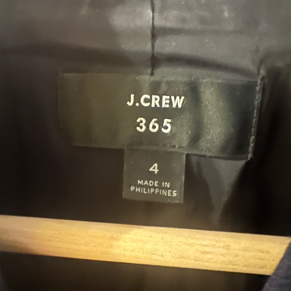J.Crew 365 Going Out Blazer - Size 4 in Navy - Picture 4 of 5